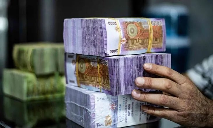 سوريا تتجه نحو طباعة عملة جديدة بمواصفات أمنية عالية لمواجهة الأزمة الاقتصادية