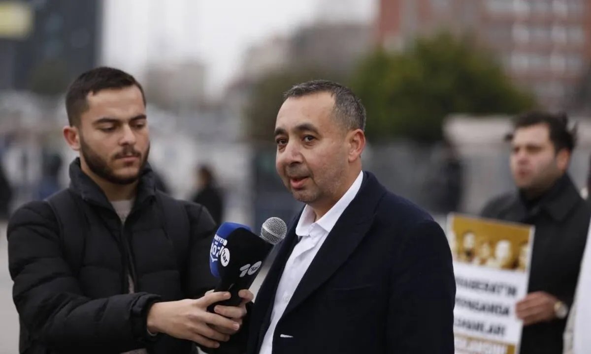 ترحيل الناشط السوري طه الغازي من تركيا: تفاصيل وأسباب الاعتقال والتضامن معه