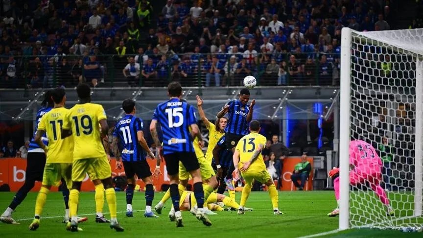 إثارة في الدوري الإيطالي: نابولي وإنتر يؤجلان الحسم إلى الجولة الأخيرة بتعادل مثير!