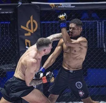 نجوم العالم يتنافسون في بطولة "971" للفنون القتالية المختلطة بدبي الشهر القادم