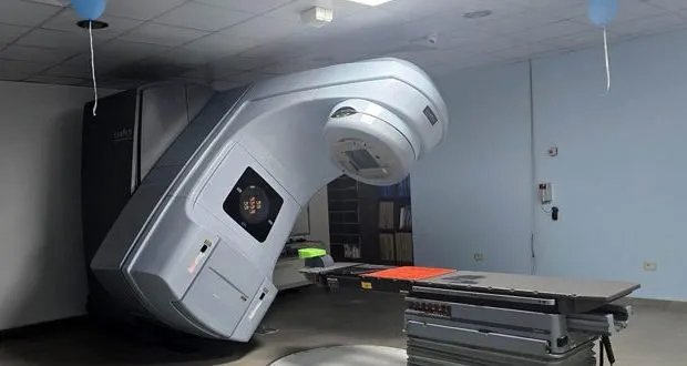 اللاذقية: عودة الأمل لمرضى السرطان باستئناف عمل جهاز المُسرّع الخطي في المشفى الجامعي بعد توقف دام عامين