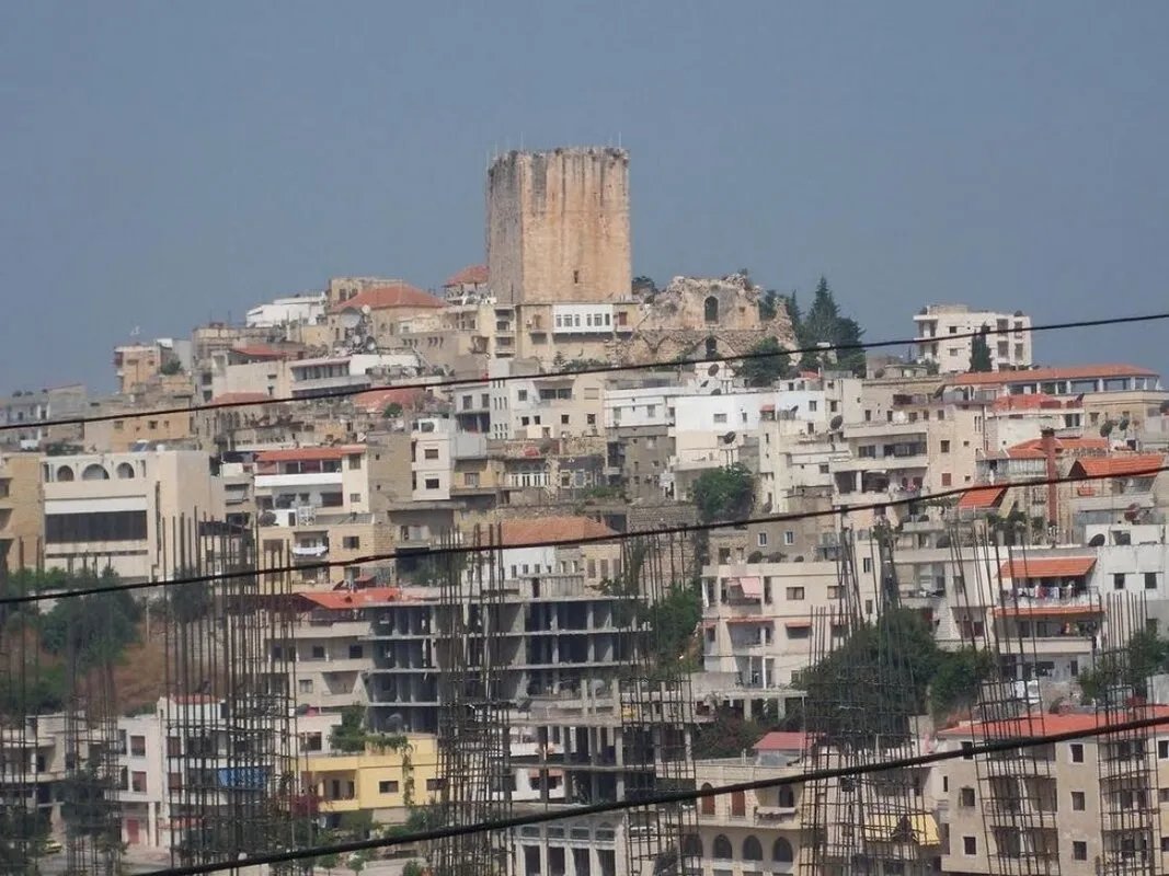 غموض يلف مقتل مهندس وزوجته بالرصاص في ريف طرطوس.. والأمن يحقق