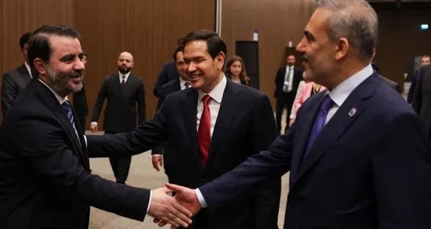 قمة أمريكية تركية حول سوريا: صراع النفوذ يتصاعد وتحديات جديدة تواجه أنقرة