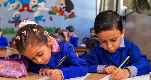 أكثر من 3.7 مليون طالب سوري يخوضون امتحانات الصفوف الانتقالية النهائية