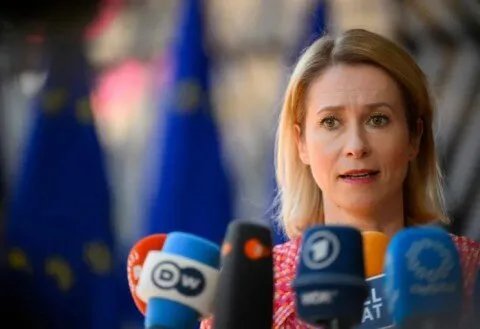 الاتحاد الأوروبي يوافق على رفع العقوبات عن سوريا: هل هي بداية مرحلة جديدة؟