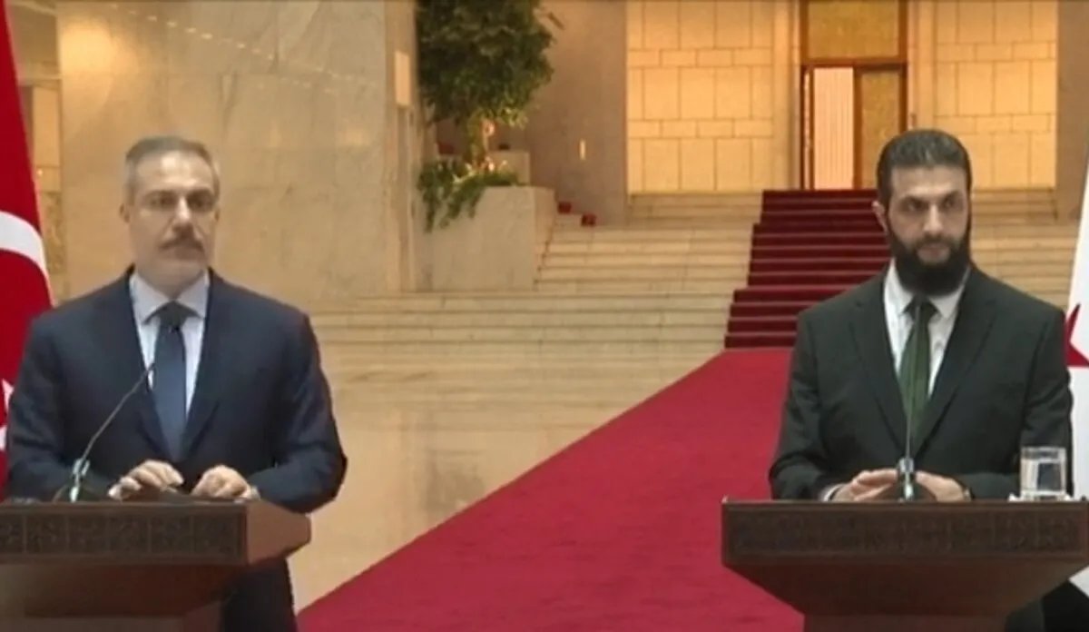 قمة دمشق: الشرع وفيدان يبحثان مستقبل العلاقات السورية التركية وتعزيز التعاون المشترك