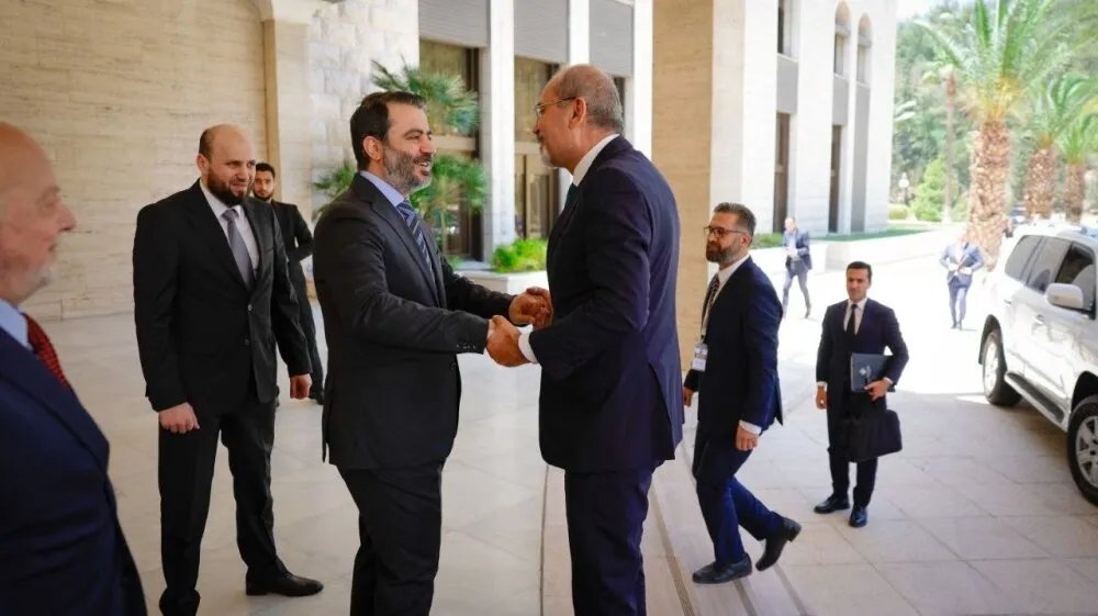 سوريا والأردن يطلقان مجلس تنسيق استراتيجي: رفع العقوبات يفتح آفاقًا جديدة للتعاون الإقليمي