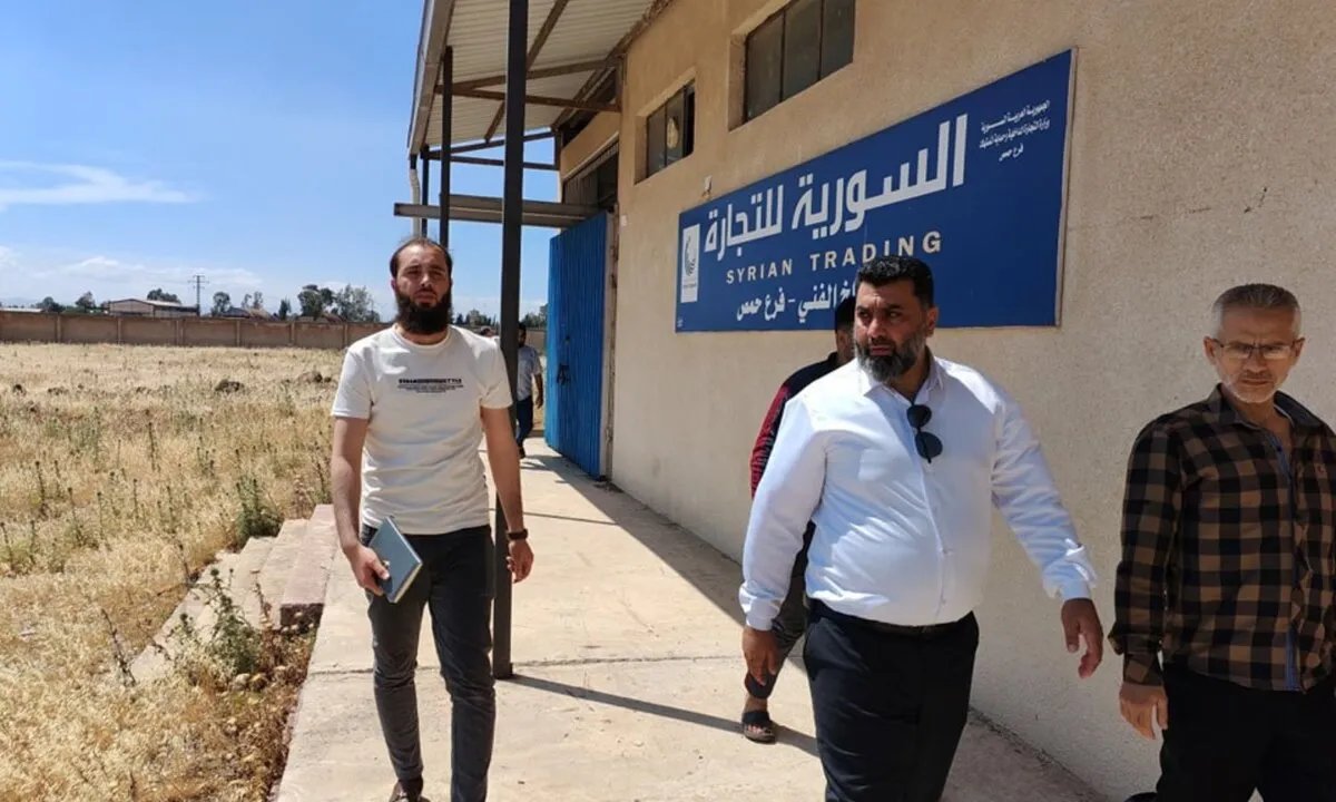 تريث في استثمار صالات "السورية للتجارة" بانتظار قوانين جديدة