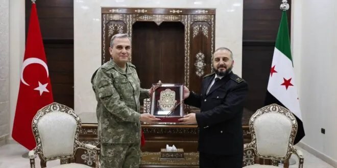وزير الدفاع السوري يبحث مع وفد تركي تعزيز التعاون الأمني المشترك