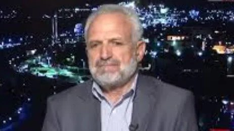 جدل متصاعد في العراق: دعوات متكررة ليوسف زيدان تثير اتهامات بالتطبيع الثقافي