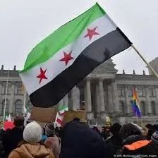 وزيرة الخارجية الألمانية تدعو إلى دمج قوات سوريا الديمقراطية في قوات الأمن السورية: هل تتخلى الدول الغربية عن دعمها؟