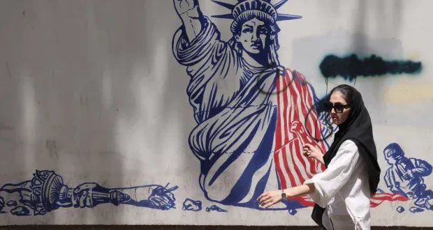 تحذيرات أمريكية من ضربة إسرائيلية وشيكة لمنشآت إيران النووية وسط تصاعد التوتر