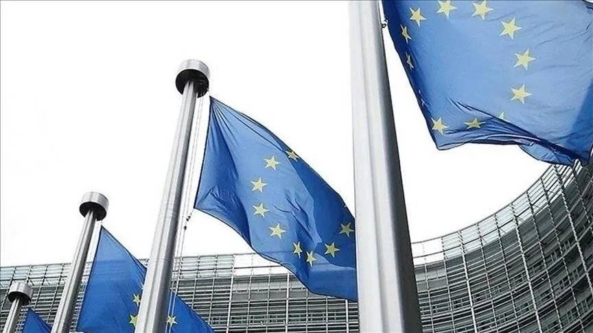 بروكسل تشدد إجراءات اللجوء: تسهيل إعادة طالبي اللجوء إلى دول العبور