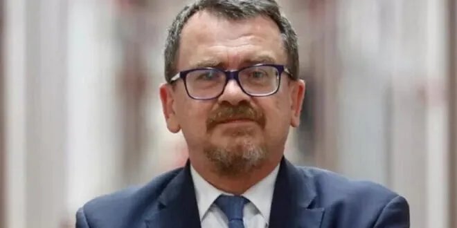 إيطاليا وبولندا تستقبلان بترحيب قرار الاتحاد الأوروبي بتخفيف العقوبات عن سوريا وتعهدان بدعم إعادة الإعمار