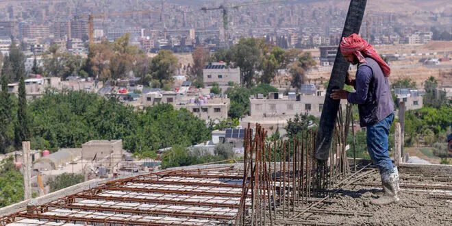 إنجاز تاريخي: كوادر سورية تنفذ أول عملية صب في مشروع باسيليا سيتي بعد التحرير