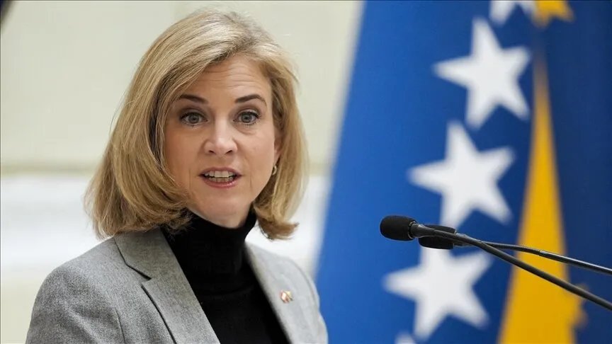 وزيرة خارجية النمسا تصف الوضع في غزة بـ"لا يطاق" وتدعم مراجعة اتفاقية الشراكة مع إسرائيل