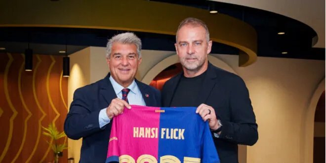 رسميًا: برشلونة يجدد عقد مدربه الألماني هانز فليك حتى 2027