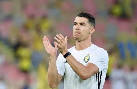 صدمة في عالم كرة القدم: اختبار يكشف فارقًا مذهلاً في العمر البيولوجي لكريستيانو رونالدو!