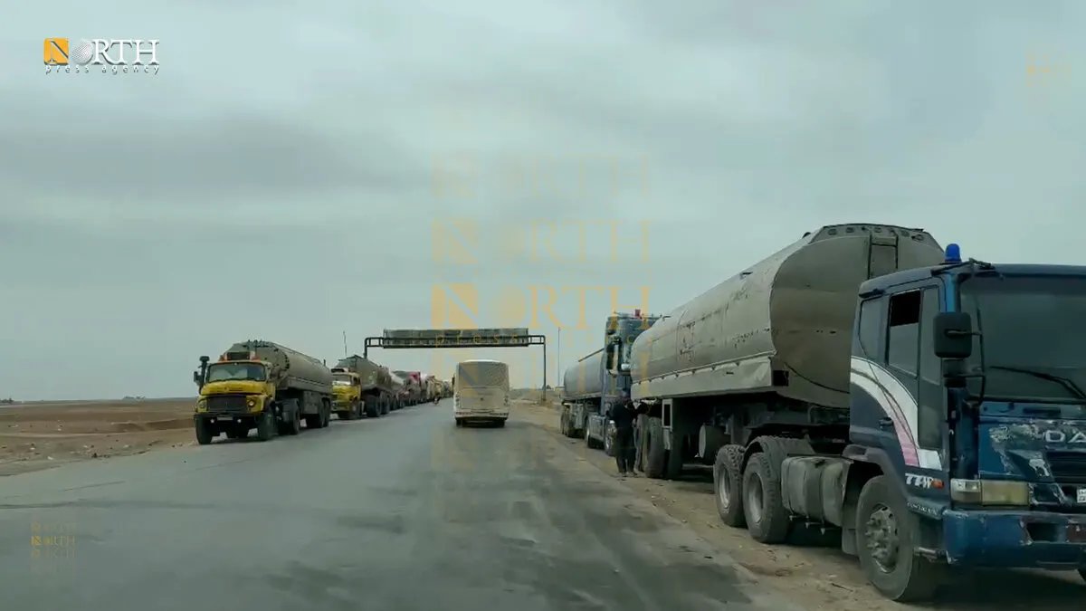 داعش يستهدف صهريج نفط في دير الزور بسبب "الزكاة"