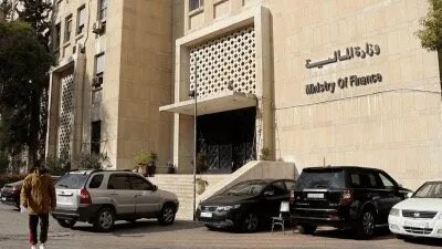 سوريا تطلق إصلاحات اقتصادية واسعة النطاق: إلغاء حجوزات خدمة العلم وتحويل الدعم للفئات الأكثر احتياجًا