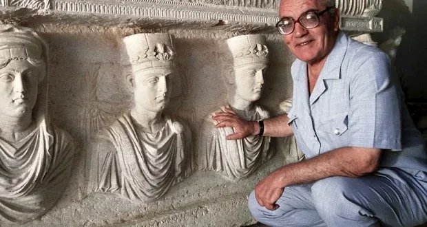 تقدير للبطولة: وزير الثقافة السوري يكرم حراس المتحف الوطني الذين حموه من النهب