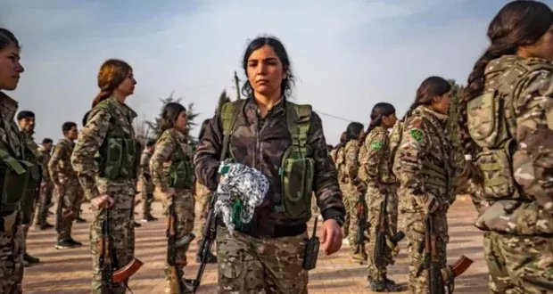 مباحثات مرتقبة بين الأكراد ودمشق حول مستقبل مناطق الإدارة الذاتية