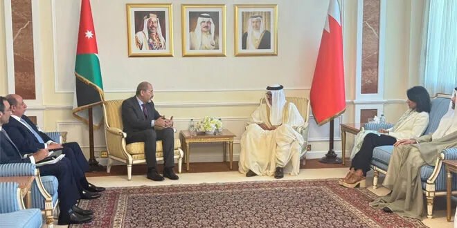 البحرين والأردن تتعهدان بدعم سوريا في إعادة الإعمار: تأكيد على الوحدة والسيادة
