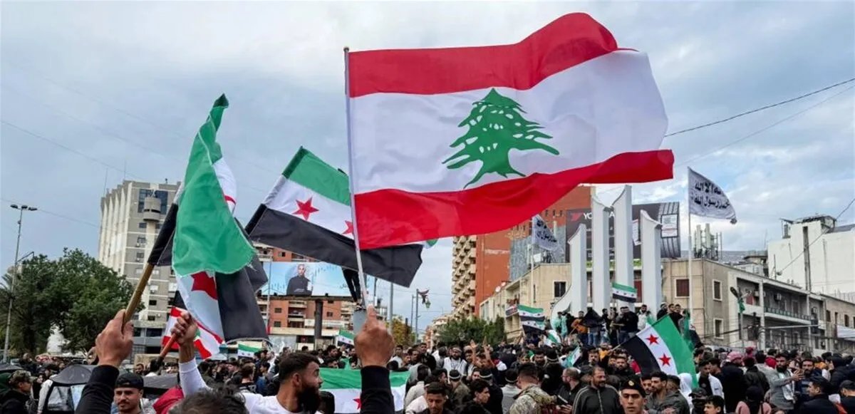 لبنان يترقب انفراجة اقتصادية بعد رفع العقوبات عن سوريا: آمال معلقة على الطاقة والتجارة وإعادة الإعمار