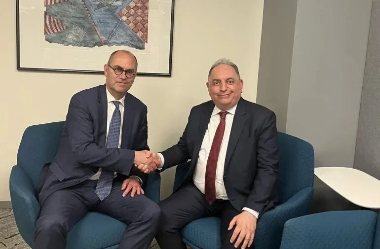 صندوق النقد الدولي يعرب عن استعداده لدعم إعادة إعمار الاقتصاد السوري بعد محادثات "مفيدة"