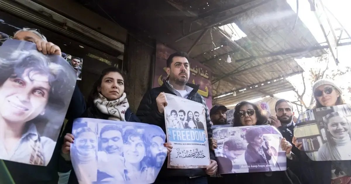 هيومن رايتس ووتش تنتقد "هيئة العدالة الانتقالية السورية": فرصة مهدورة لعدالة شاملة للضحايا