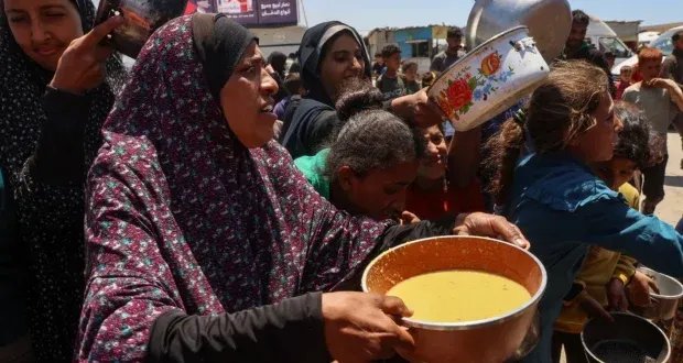 مدير الصحة العالمية يوجه نداءً لإسرائيل: الحرب في غزة تضركم.. تحلوا بالرحمة وأوقفوا تدمير النظام الصحي!