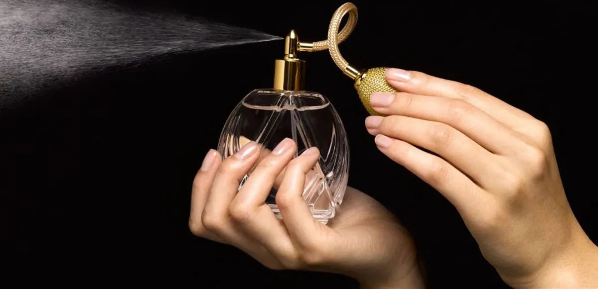 دراسة صادمة: العطور ومستحضرات التجميل تُحدث تغييرات كيميائية خطيرة حول أجسامنا!