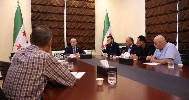 وزير النقل يبحث آلية جديدة لإصدار رخص القيادة وتذليل العقبات أمام تطبيقها