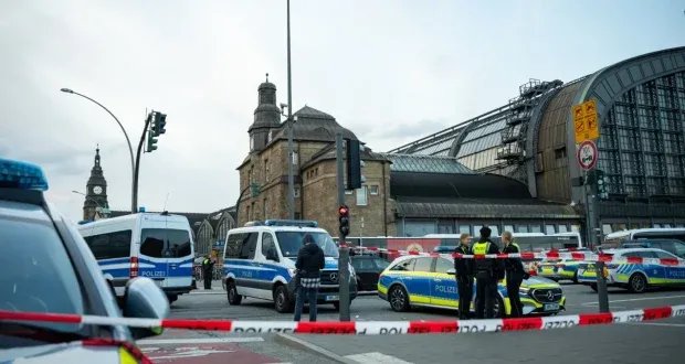 هامبورغ تحت الصدمة: ارتفاع عدد جرحى هجوم السكين إلى 18 والشرطة تحقق في دوافع المهاجمة