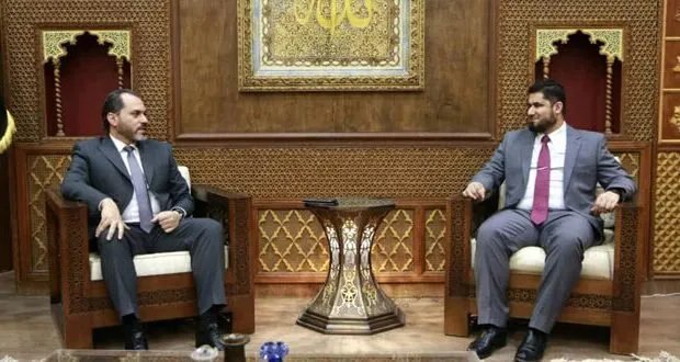 وزير السياحة ومحافظ إدلب يبحثان خطط إنعاش السياحة وترميم الآثار مع قرب الموسم