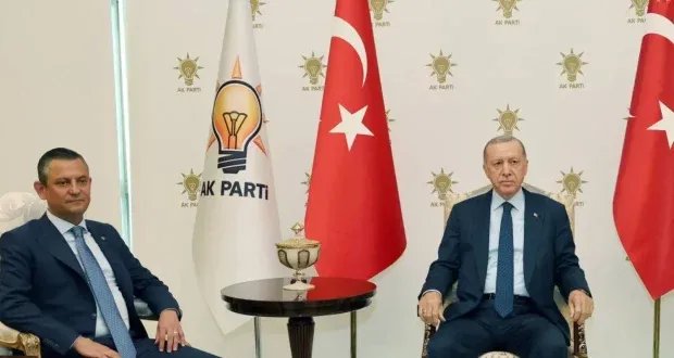 أزمة الدستور التركي تتفاقم: المعارضة ترفض دعوة أردوغان وسط اعتقالات وتصعيد سياسي