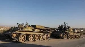 نظام الأسد يبرر الانسحاب من حماة بـ "الحفاظ على أرواح المدنيين" وسط اتهامات بالتضليل