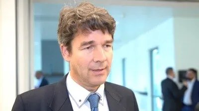 مساعٍ ألمانية للحوار في سوريا: مبعوث برلين يلتقي شخصيات علوية ويناقش المصالحة