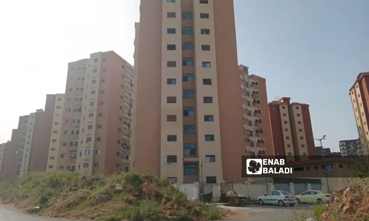 أزمة سكن خانقة في طرطوس: إيجارات المنازل تحلق بأسعار "غير مسبوقة" وتفاقم معاناة السكان