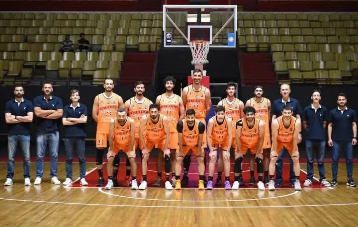 الوحدة يكتسح الكرامة في دوري السلة للمحترفين ويواصل صدارة المجموعة الجنوبية