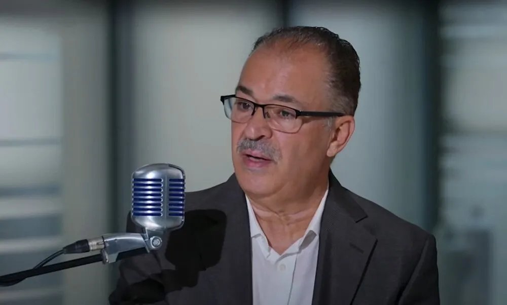 زلزال في نقابة الفنانين السوريين: الناطور يعزل فنانين بارزين ويعين بدلاء