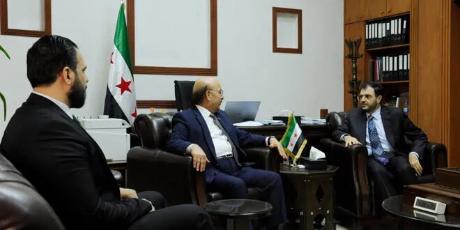 وزير الاتصالات السوري يبحث مع السفير البحريني تعزيز التعاون الرقمي والتكنولوجي