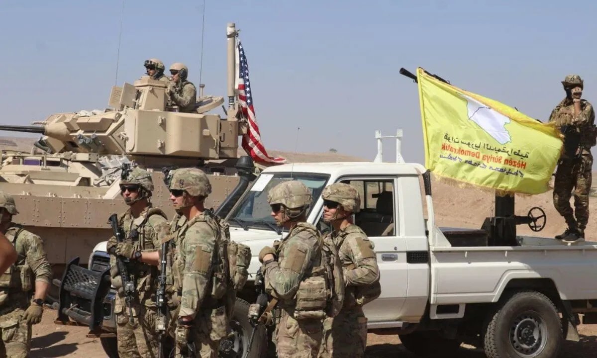 التحالف الدولي يعزز قواته في سوريا لمواجهة تصاعد خطر تنظيم الدولة: ما هي الأهداف والتداعيات؟