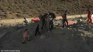 غارات إسرائيلية تخرج جميع المعابر الحدودية بين سوريا ولبنان عن الخدمة وتوقع قتلى وجرحى