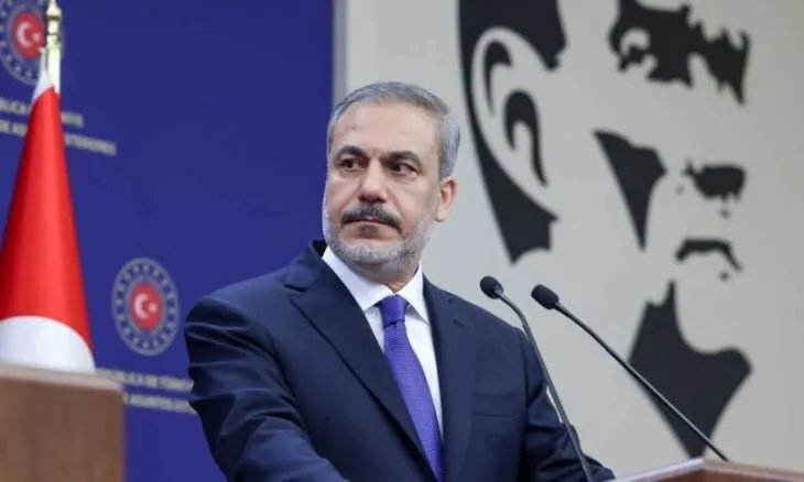 فيدان ولافروف: تركيا وروسيا تدعمان جهود سوريا في مكافحة الإرهاب وتطالبان برفع العقوبات