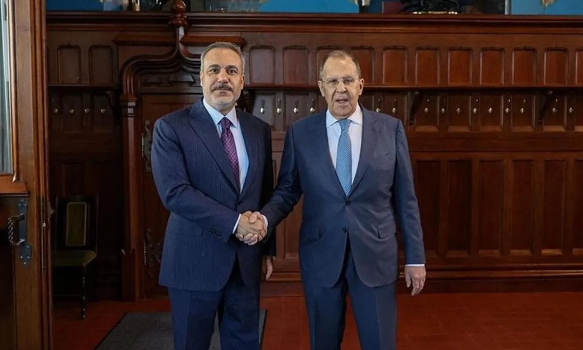 موسكو تدعو وزير الخارجية السوري وتؤكد على الحوار ورفع العقوبات