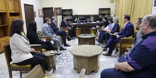 التربية واليونسكو تتفقان على تعزيز التعاون لدعم التعليم في سوريا