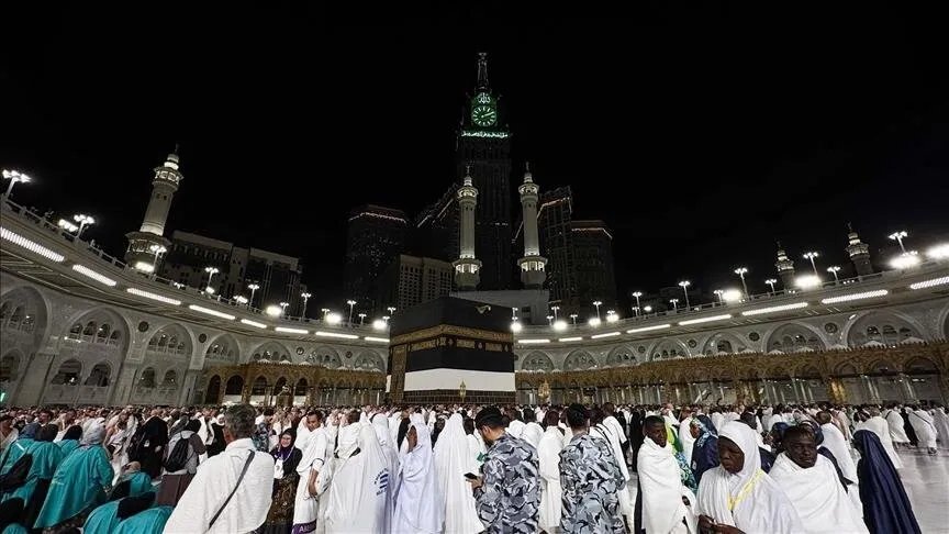 السعودية تشدد: لا تهاون مع المخالفات في الحج وتؤكد خلوه من الأوبئة