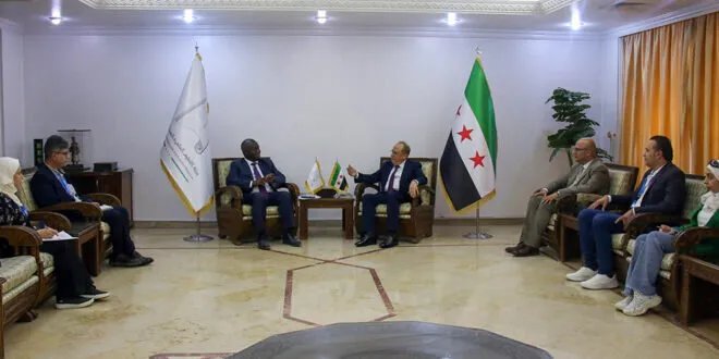 التعليم العالي والأونروا تعززان التعاون لتقديم خدمات طبية متطورة للاجئين الفلسطينيين في المشافي الجامعية