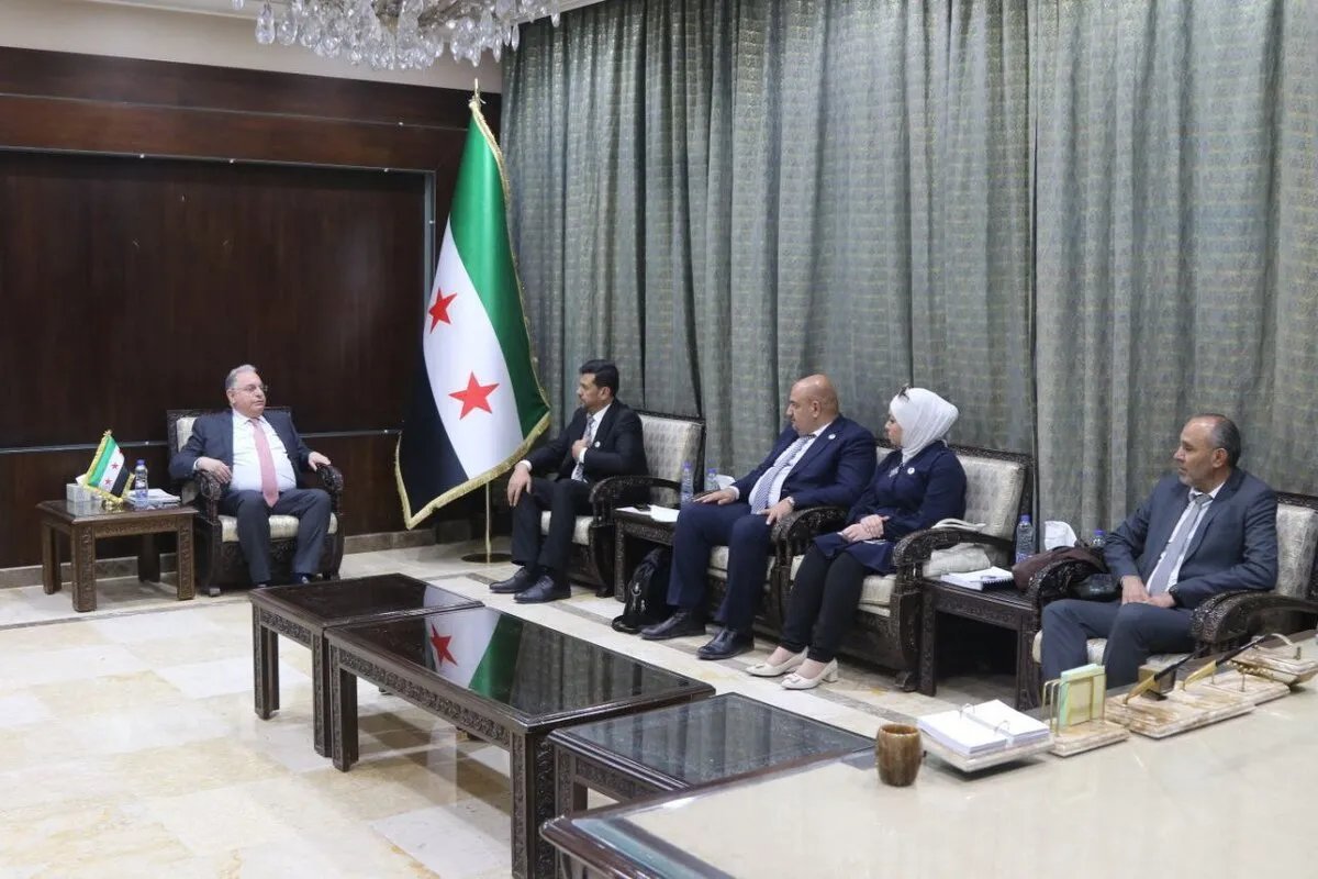 وزير المالية يبحث تطوير قطاع التأمين وتعزيز دوره الرقابي: نظرة على مؤشرات 2024